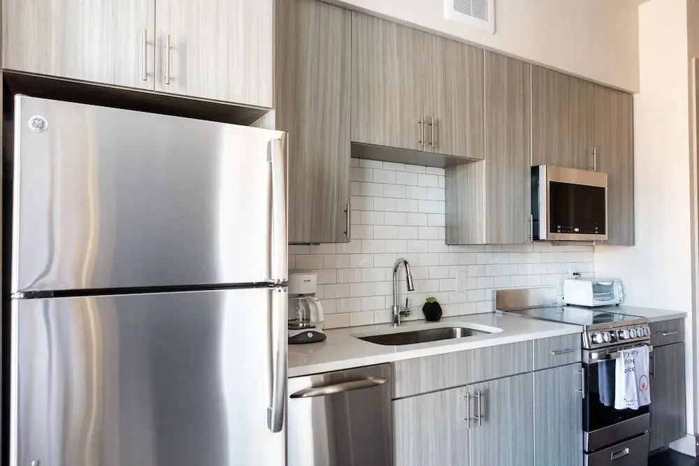 WanderJaunt -- Luxe East Austin Apartments