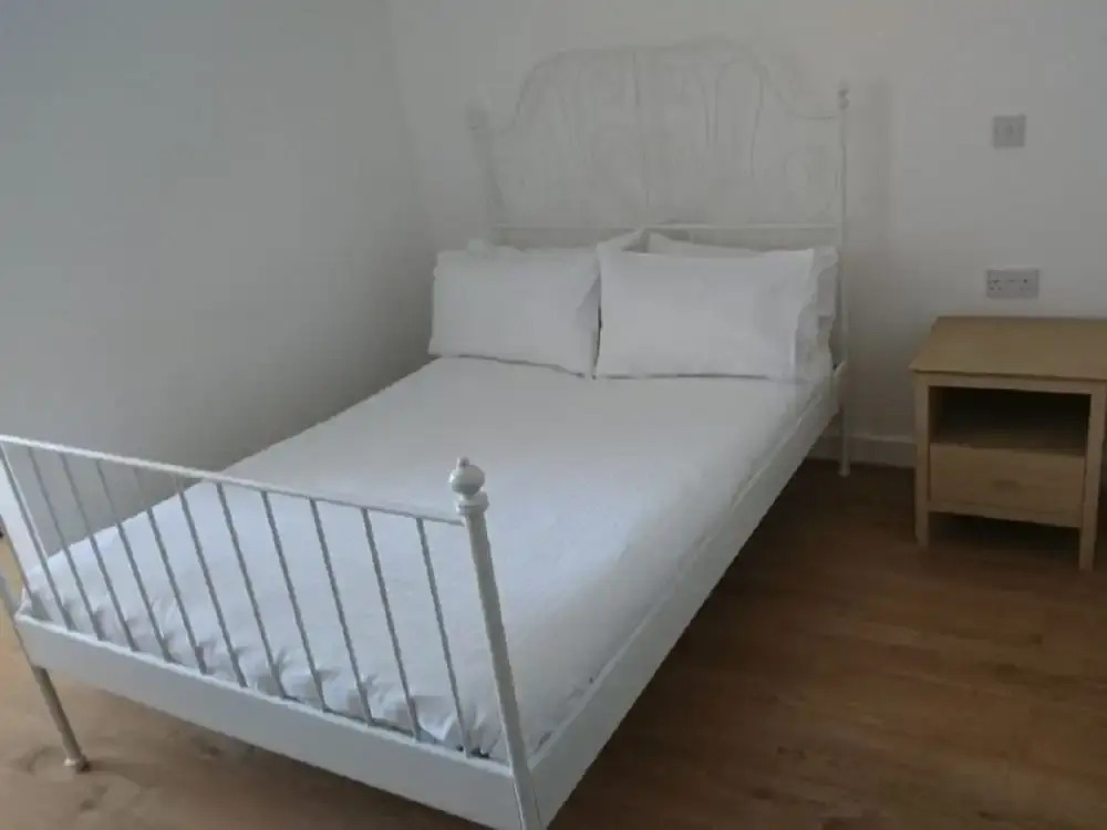 High 5 Apartment