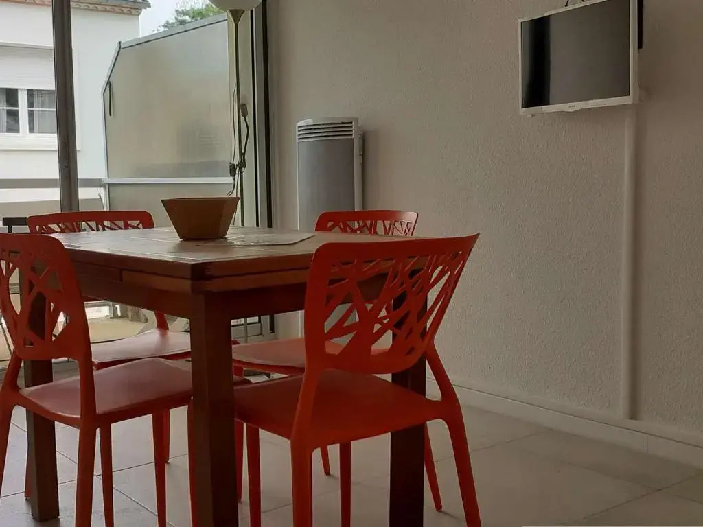 Appartement Royan, 2 pièces, 4 personnes - FR-1-494-60
