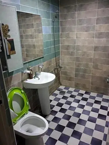 Shila Youth Hostel