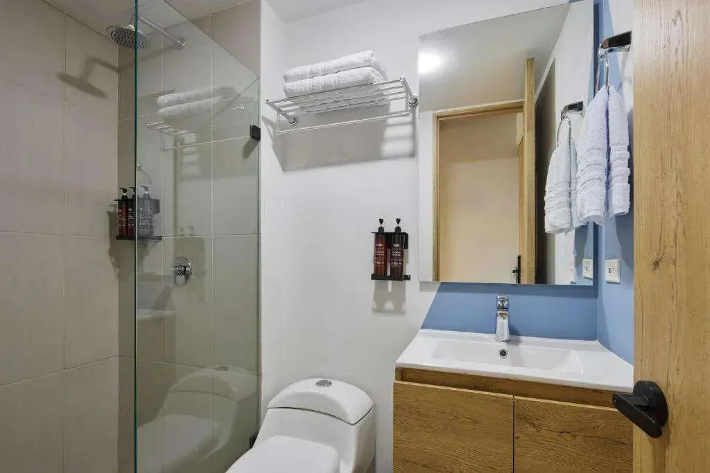 30 Living Suites