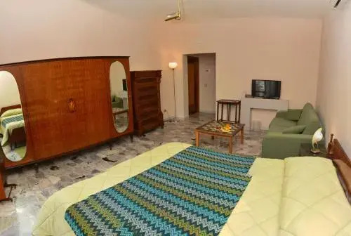 FURTURERooms