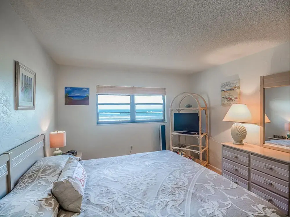 Hacienda del Sol I by Ocean Properties