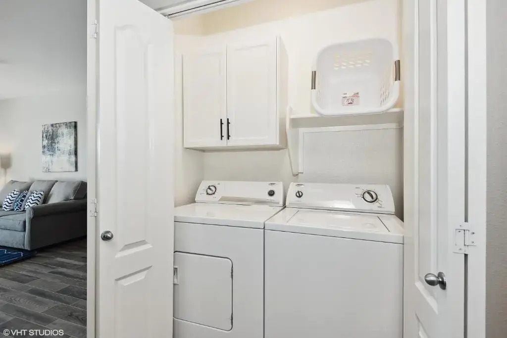 Modern 1BR Apt Located In The Heart of Scottsdale