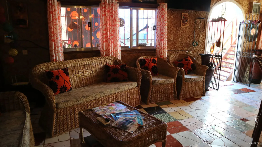 Lala Panzi Bed and Breakfast