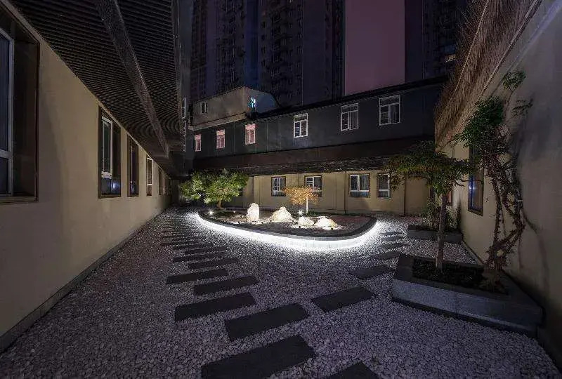Ji Hotel (Shanghai People's Square, Nanjing Road)