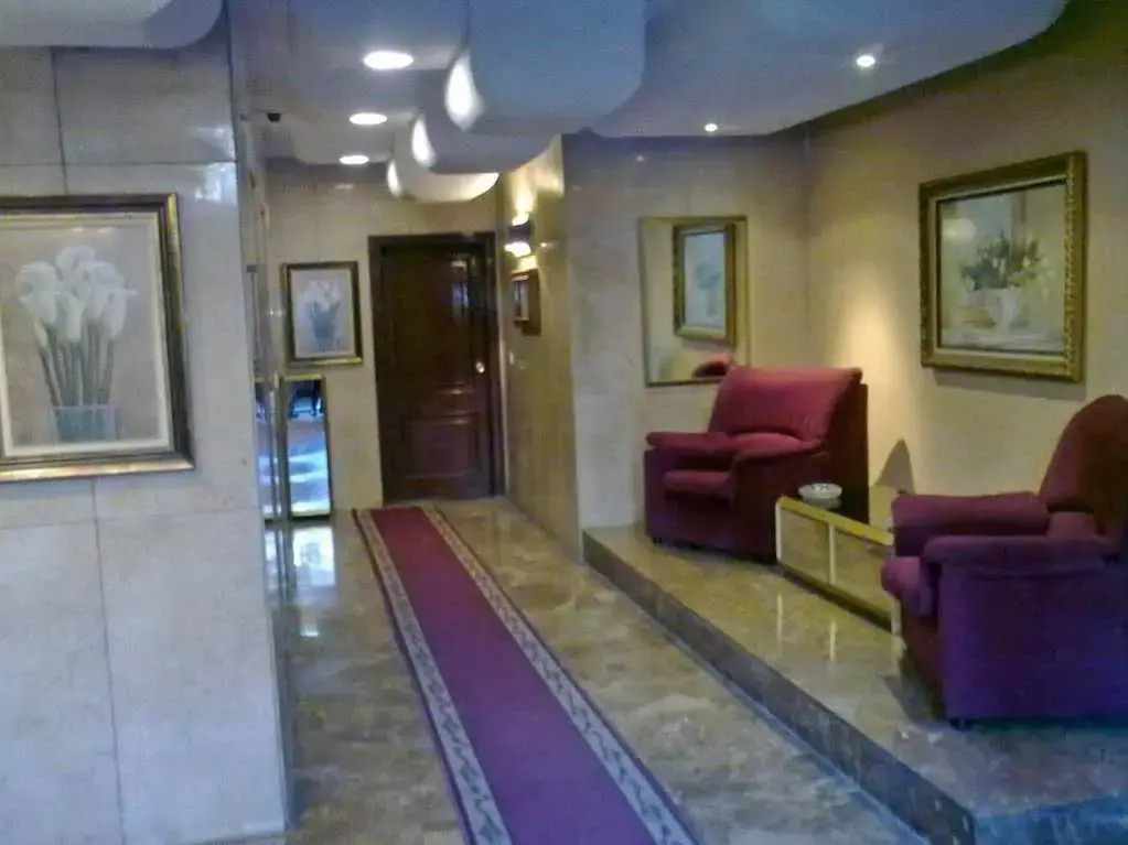 Apartamentos Ray