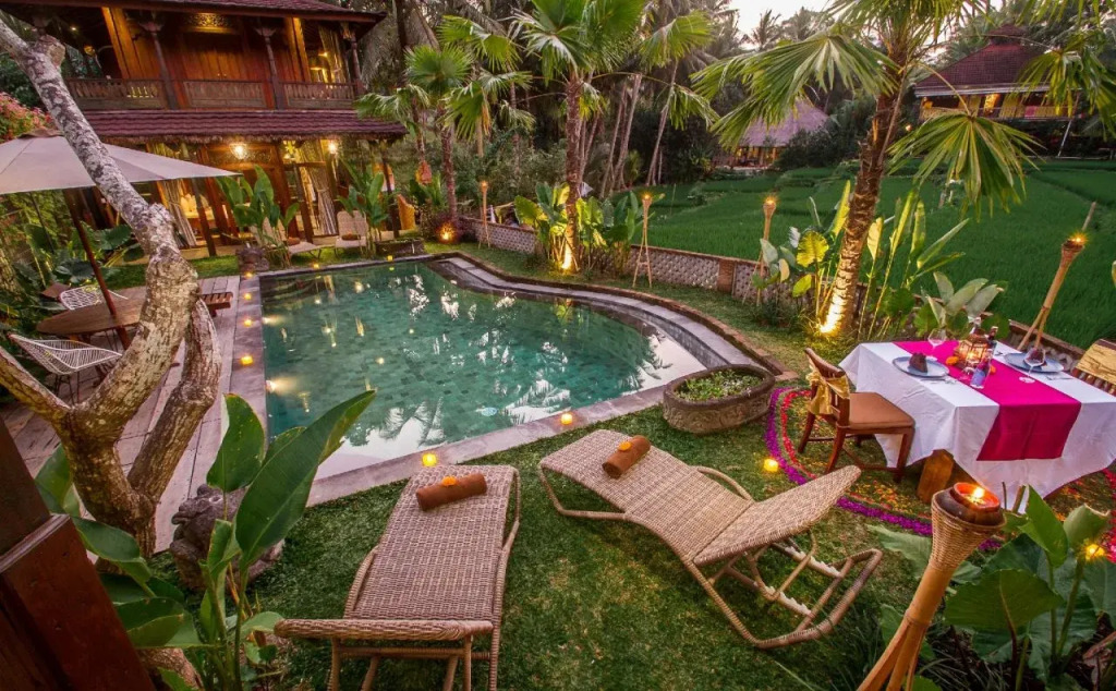 Gusde House Villas