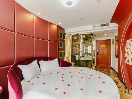 Fulong Hotel