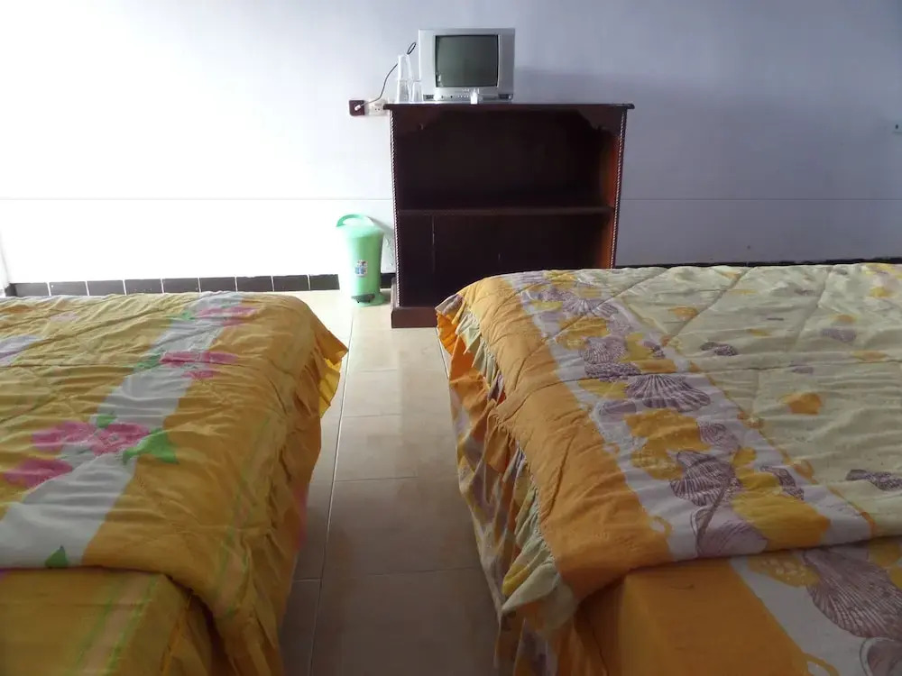 Nadia Hotel