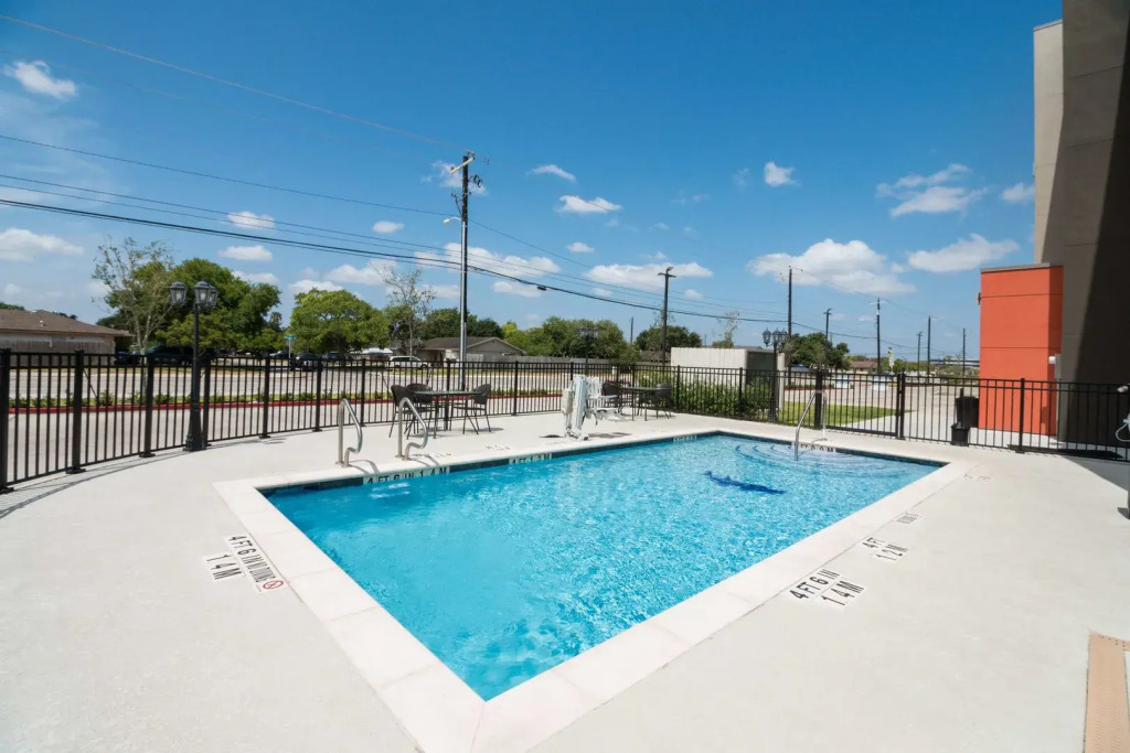 Motel 6-Corpus Christi, TX