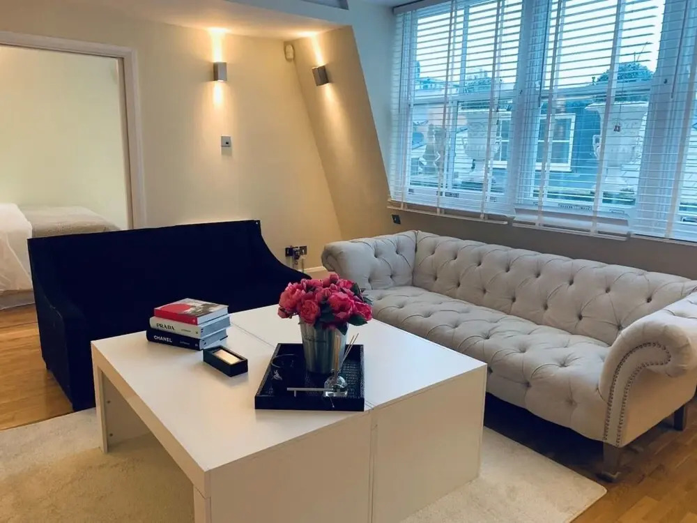 Captivating 3Bed Apartment in London