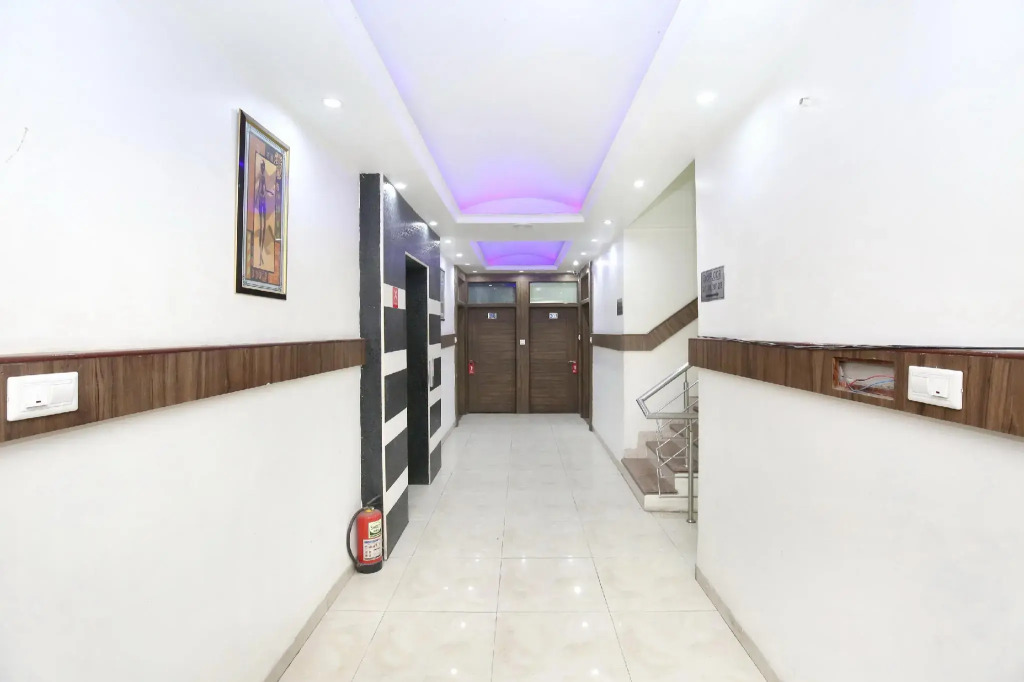 Hotel O Ishita Residency