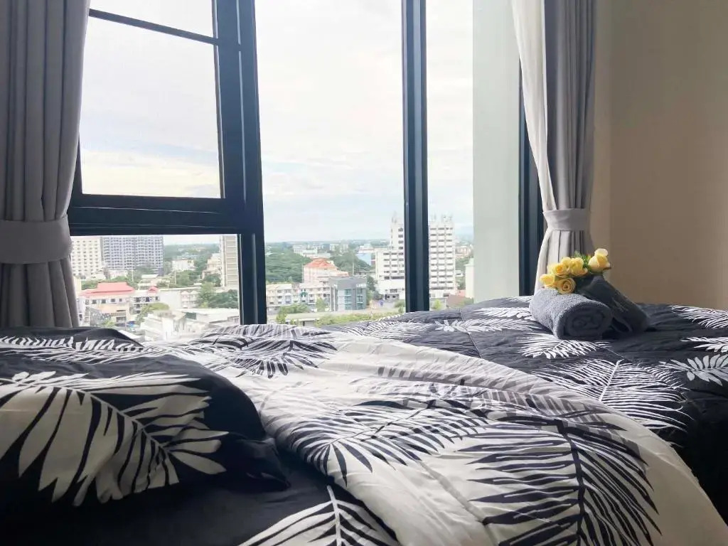 The Astra 2bedroom,close night bazaar and old city