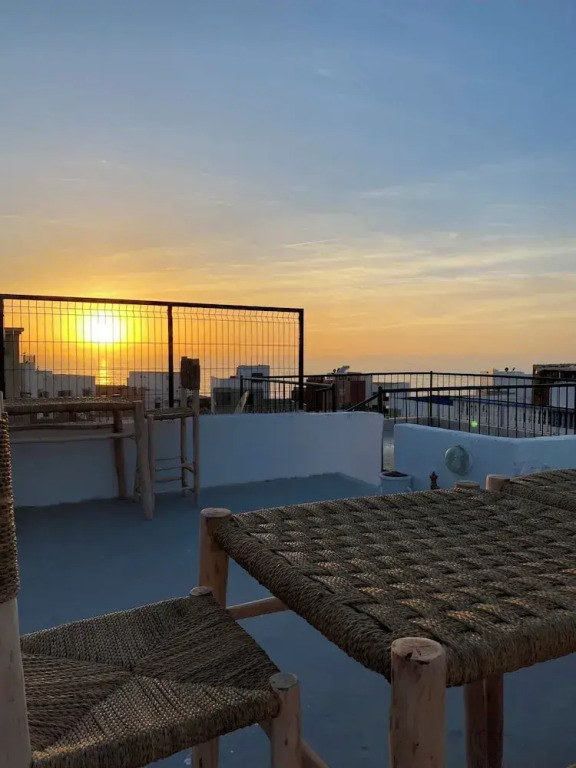 Titryte Surf House