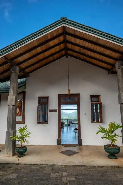 Sky Lodge