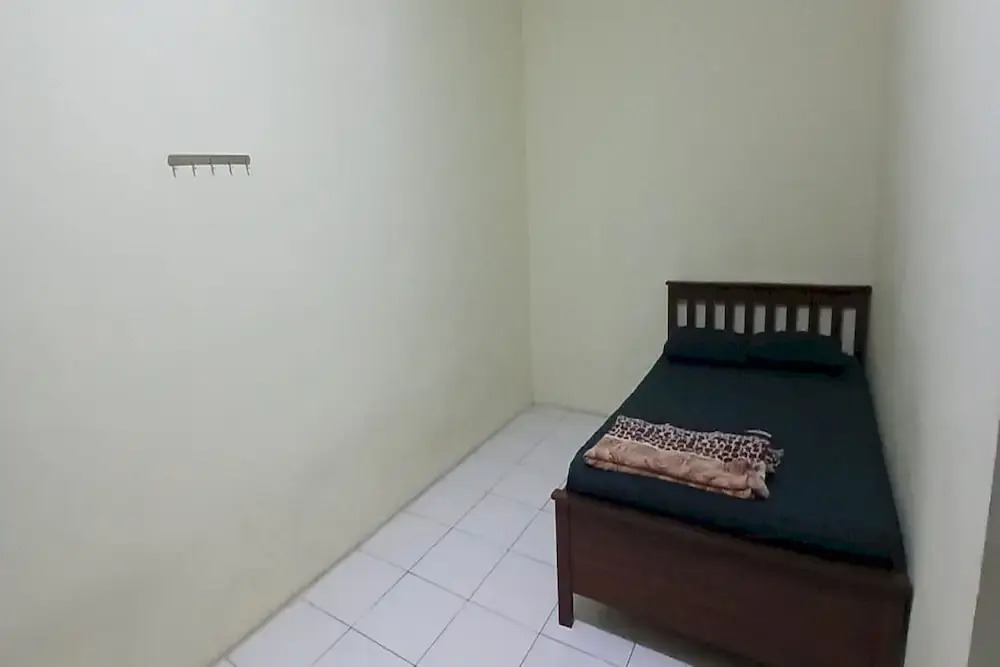 Hotel O Adinda Guest House Syariah