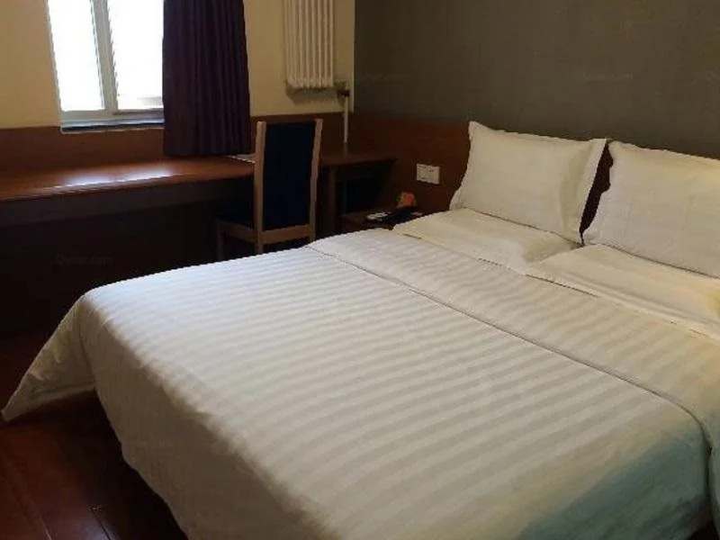 7 Days Inn Huang Temple
