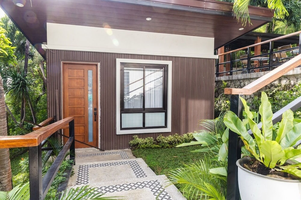 Uno Maya by Araw Residences