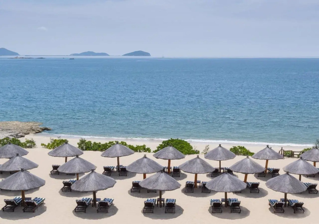Курорт The St. Regis Sanya Yalong Bay