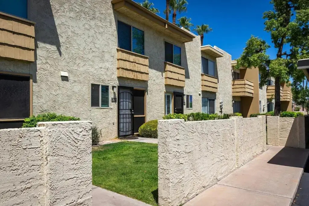Updated Condo in A+ Old Town Scottsdale Location!