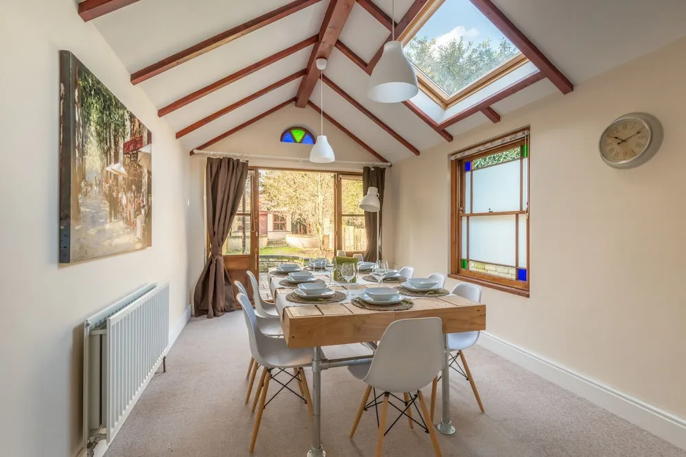 Homely Luxury House