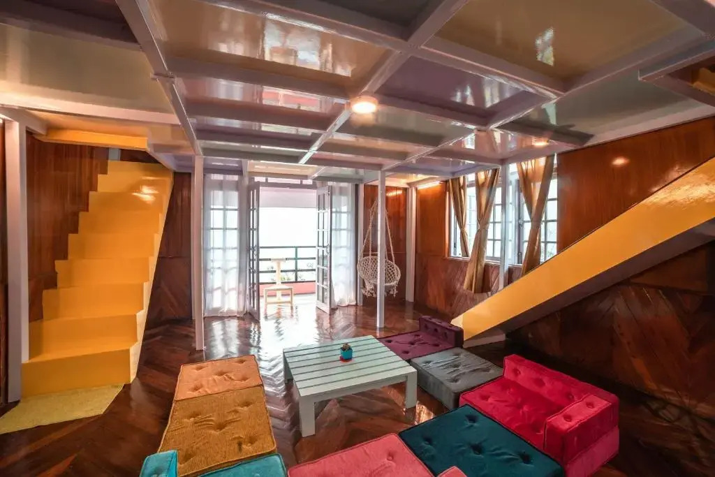 Tag Along 2 0 Hostel Gangtok