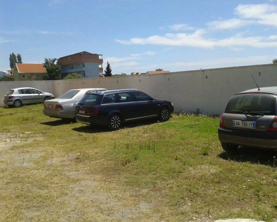 Hotel Mesdheu Velipoje