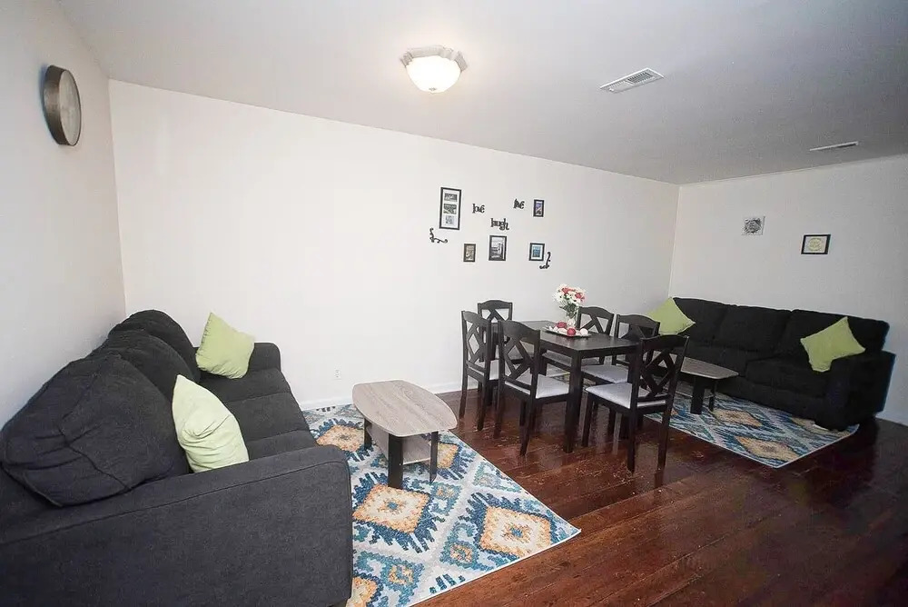 King Street Apartments by 1stHomeRent