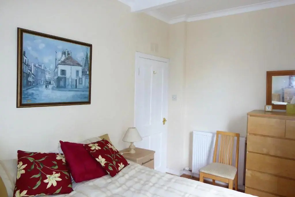 Skene Terrace Apartment