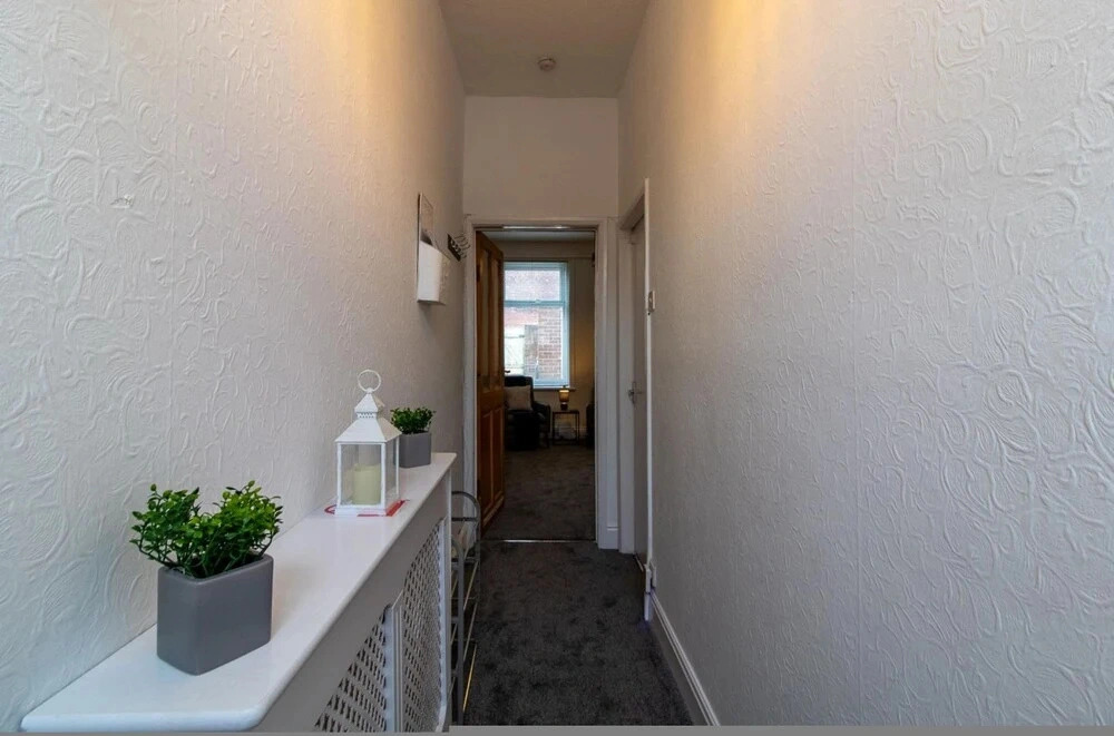 Alice Street Retreat - 1BR Sleeps 4 Street Parking