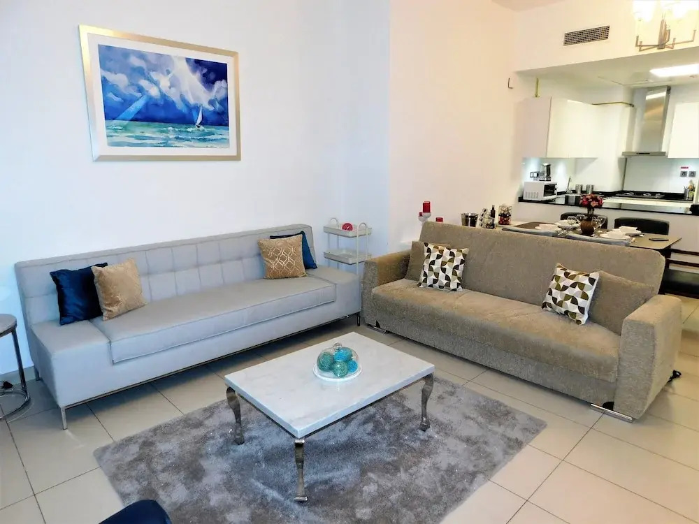 Royal bay Azizi Palm Jumeirah