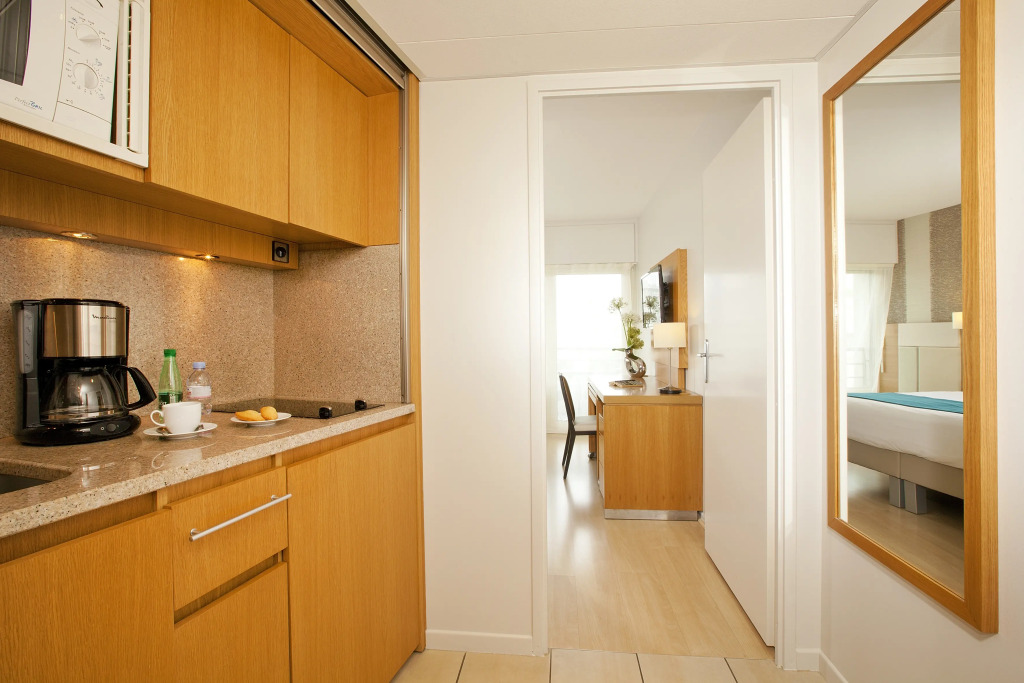 Residhome Courbevoie La Défense