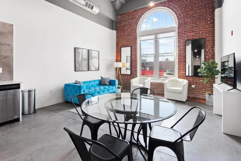 THE WONDER - Modern MW Apts with Rooftop by Zencity