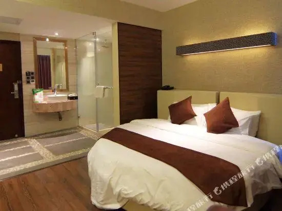 Pearl Royal Hotel