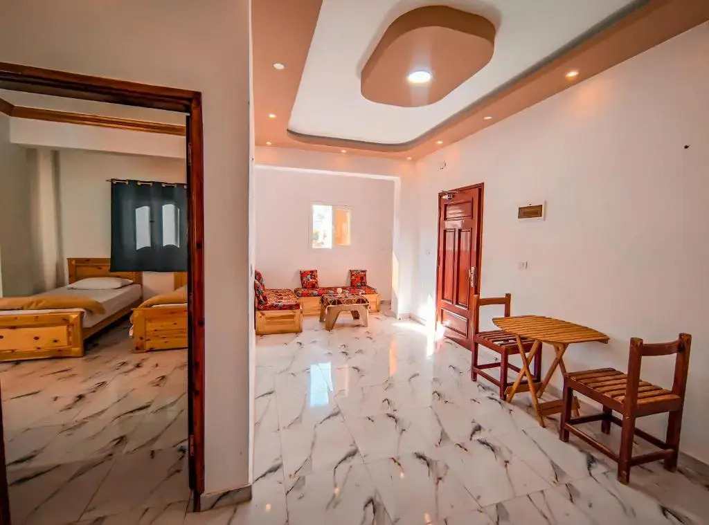 Zarnouk beach house