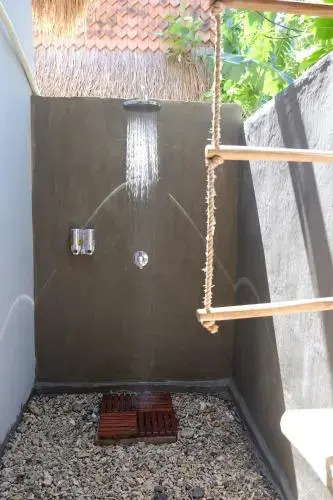 Tentacle Bali