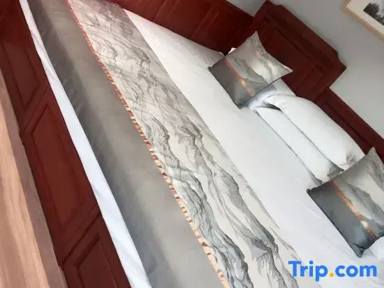 Wei Style Elegant Residence • Ancient City Charm • Chinese Courtyard Elegant Stay