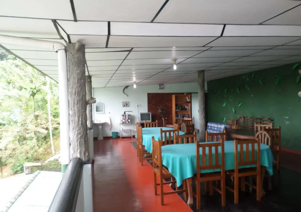 Rathna Gems Halt