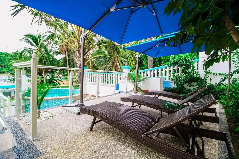 Dragon Bay Resort