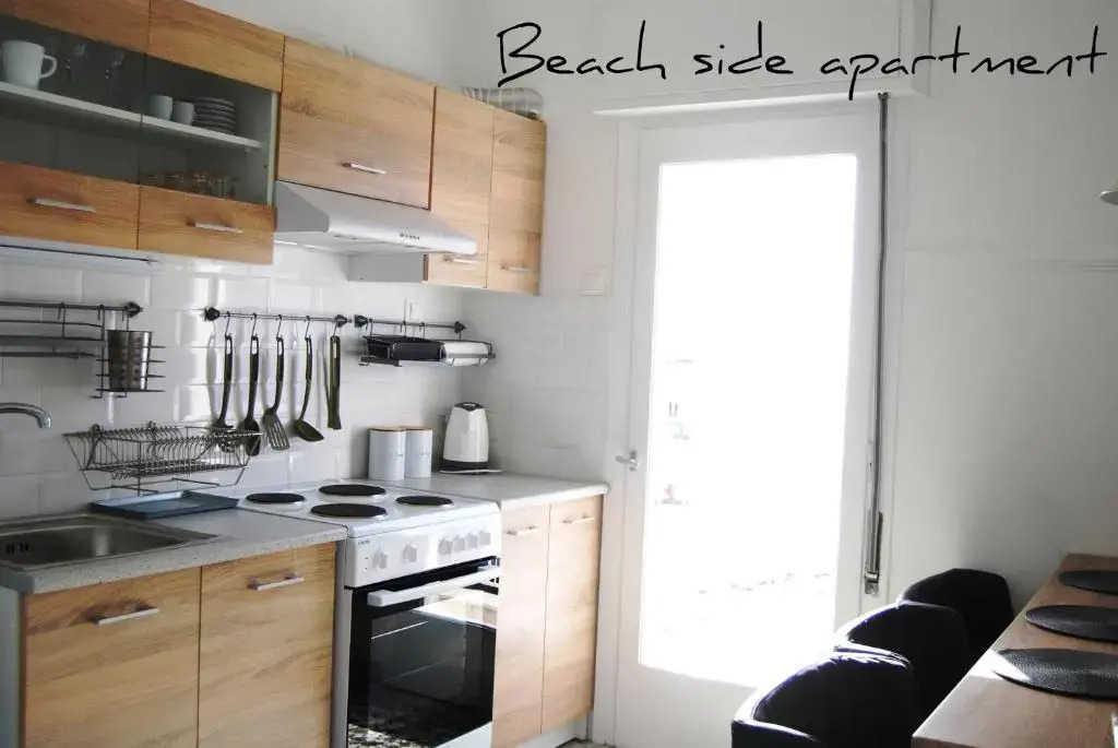 Beach Side Apart I