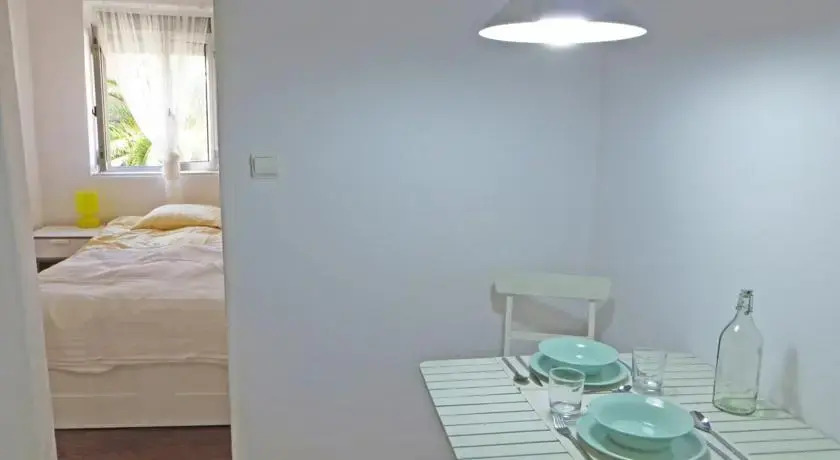 Casinha do Príncipe 2, Príncipe Real Lisbon Apartment