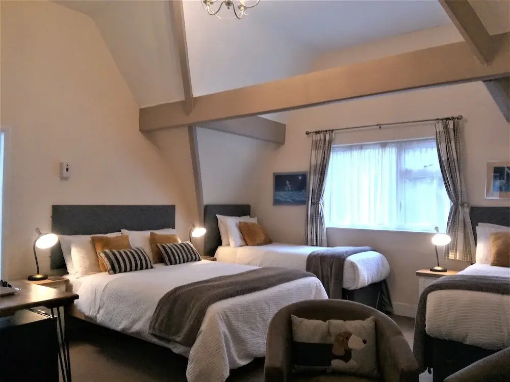 Emsley Guest House