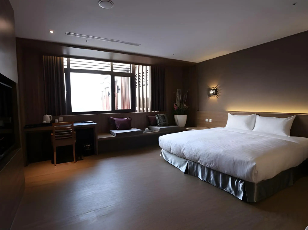 Imperial Dynasty Boutique Hotel
