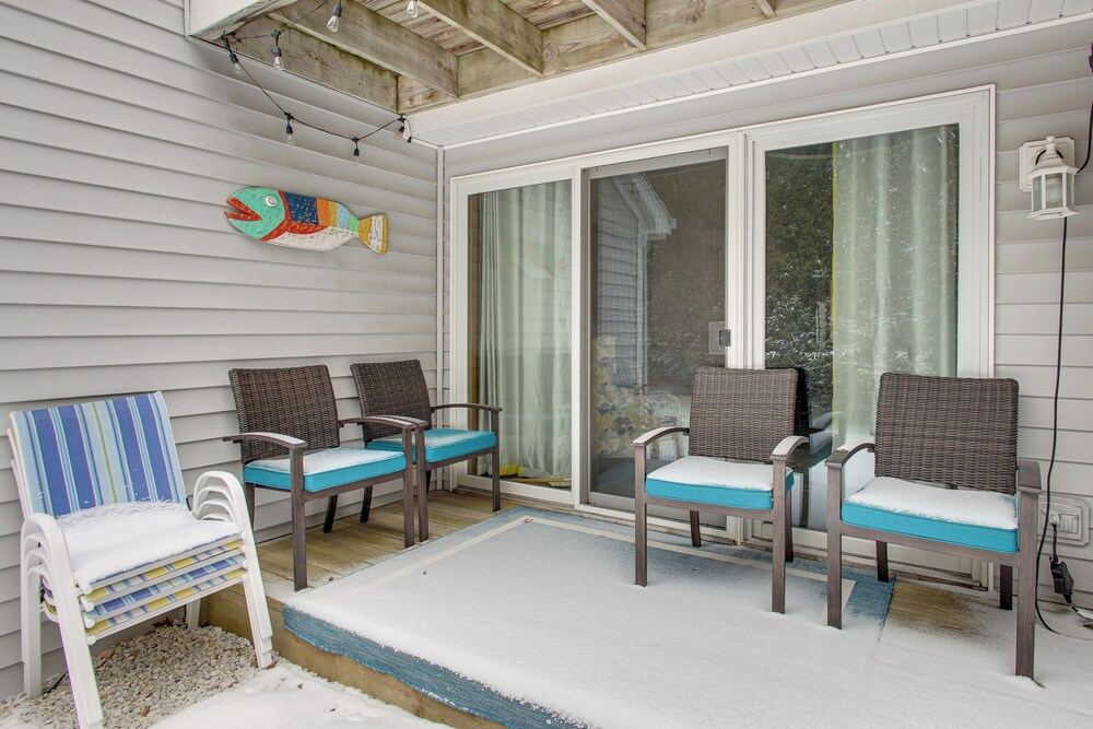 Charming DC Getaway Steps From Dtown Fish Creek