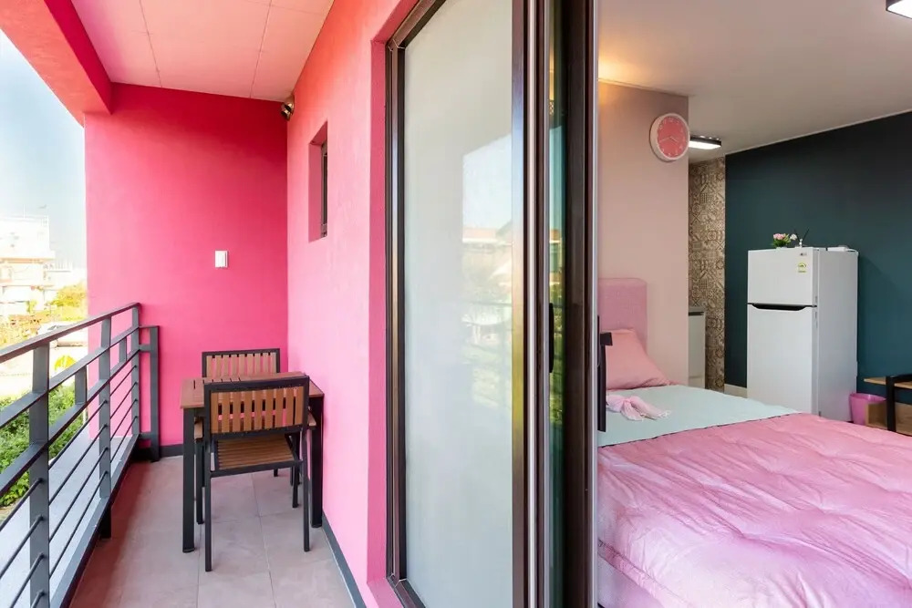 Yangyang Pink Beach Pension