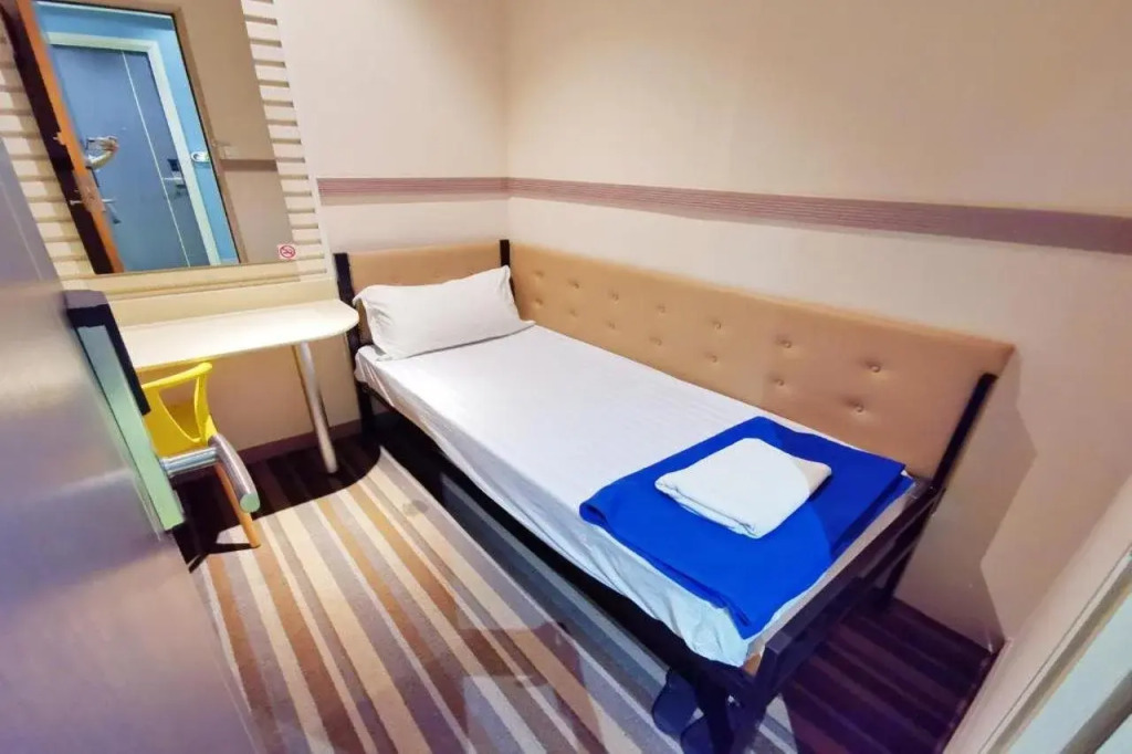 Podstel Hostel Bangkok By RedDoorz