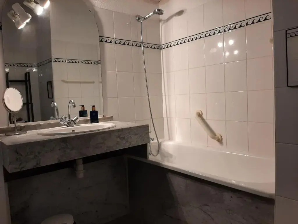 Appartement Urrugne, 2 pièces, 4 personnes - FR-1-239-687