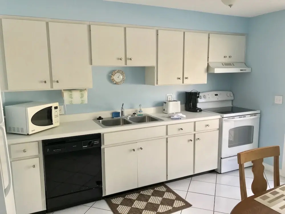 Siesta Beach House #312 2 Bedrooms 2 Bathrooms Apts