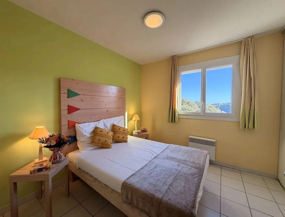 Spacious Duplex Escape in Cerbere